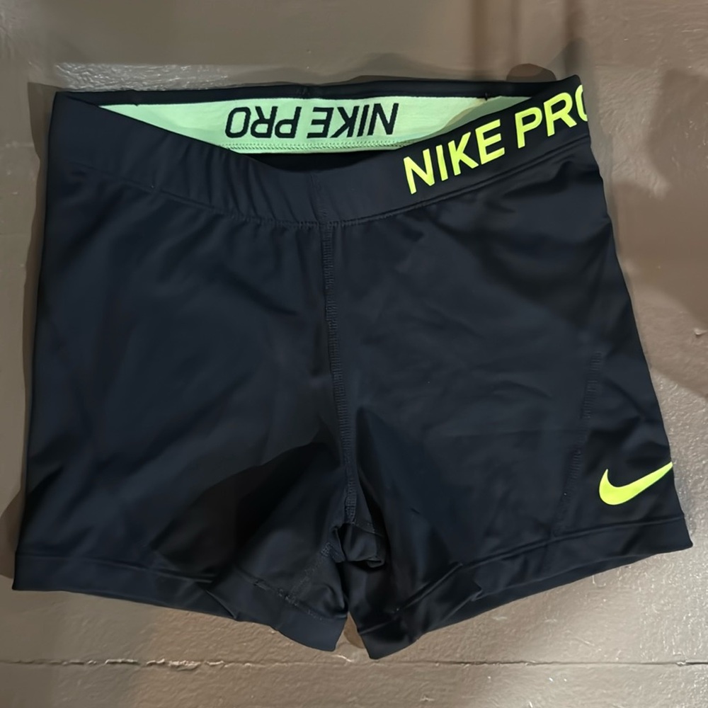 Nike pro spandex shorts